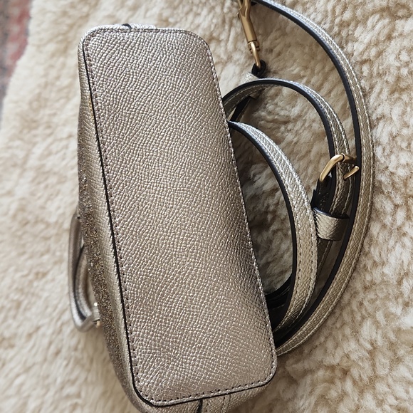 Adorable NWOT Coach Champagne Glitter Mini Bag with Stars ๐ ๐ - Picture 7 of 11